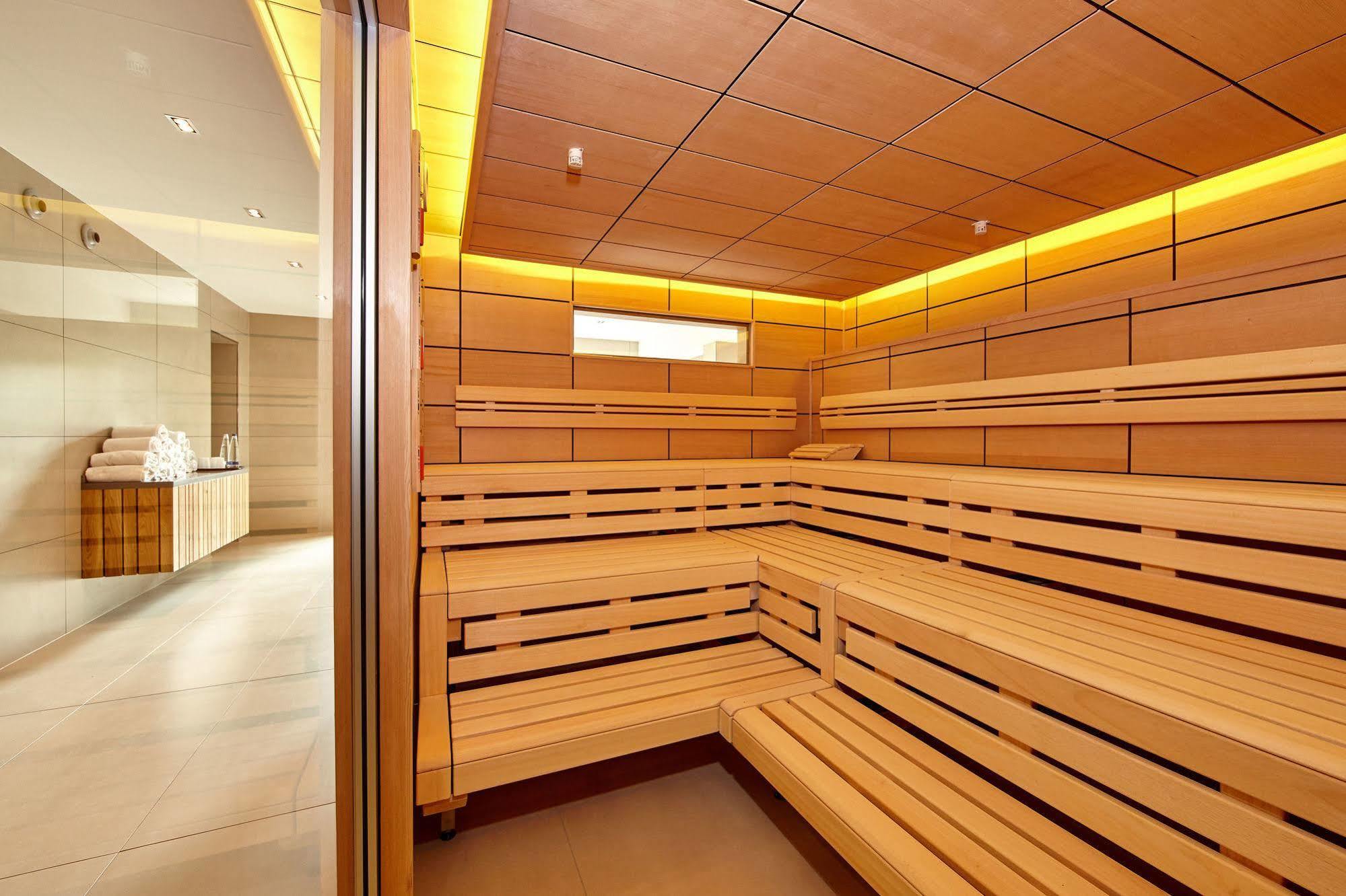 Hotel Königshof 4*